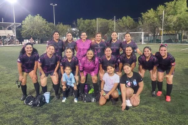 Juegan semifinales en copa gobernador femenil