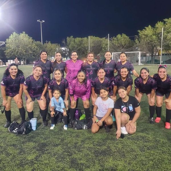 Juegan semifinales en copa gobernador femenil