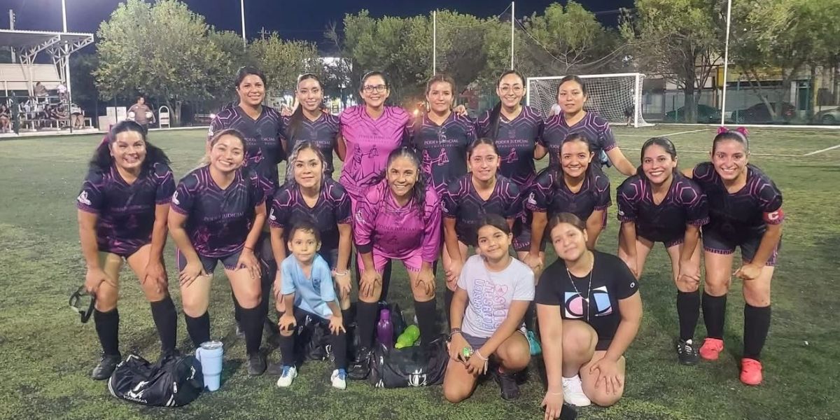 Juegan semifinales en copa gobernador femenil