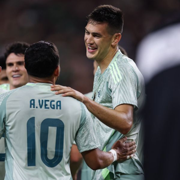 México vence a Surinam y avanza firme en la Copa Oro 2025