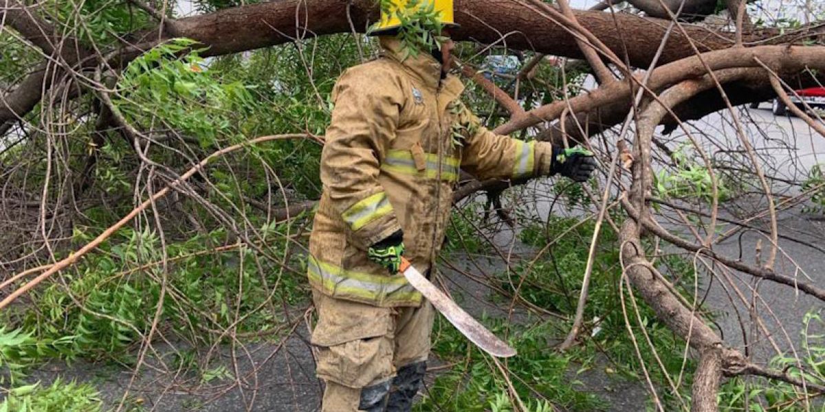 Atiende Municipio reportes ciudadanos por afectación de vendaval