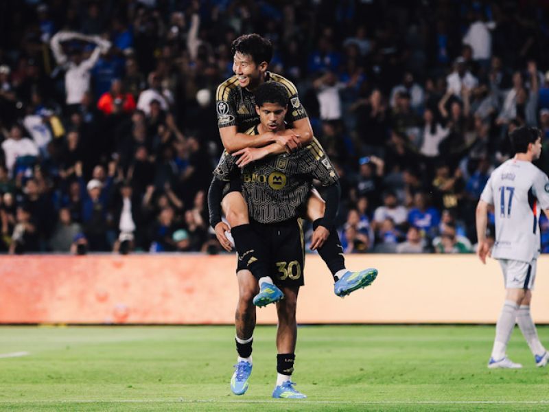 LAFC exhibe y goleа 3-0 a Cruz Azul en cuartos de final de la Concacaf Champions Cup