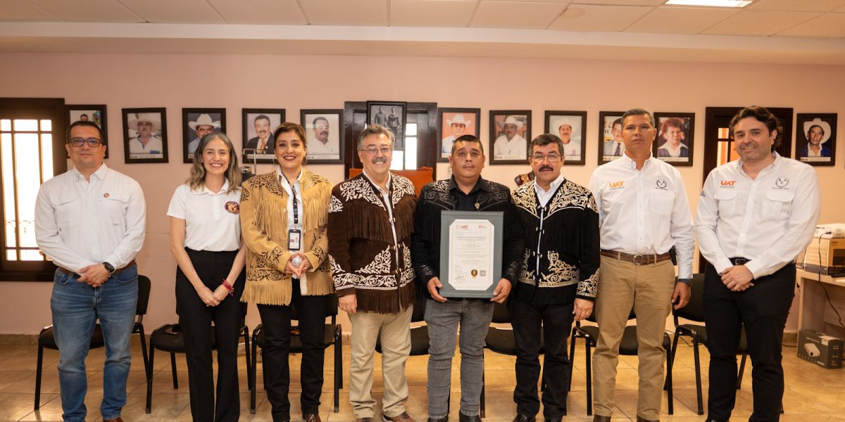 Entrega la UAT certificaciones a productores de la Cuera Tamaulipeca