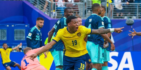 Remonta Ecuador a Alemania y lo vence 2-1
