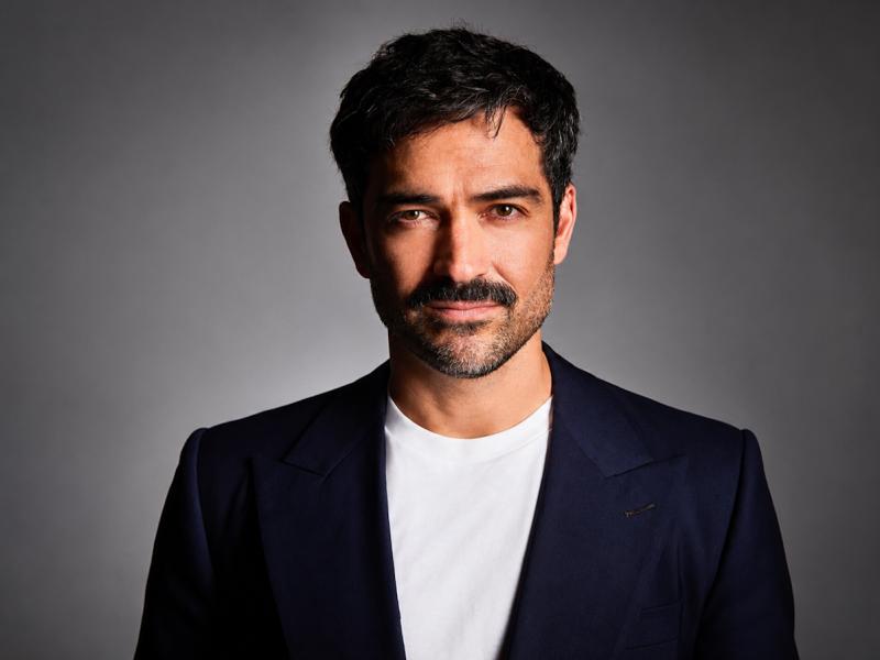 Alfonso Herrera impulsa ayuda a afectados por sismos en Venezuela