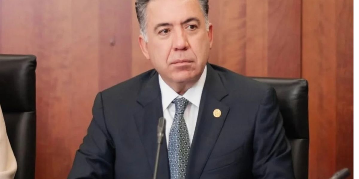 Renuncia de Enrique Inzunza  mantiene en vilo votación en Senado 