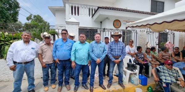 Protestan por el rechazo de la autoridad federal al cerrar el Tribunal Agrario