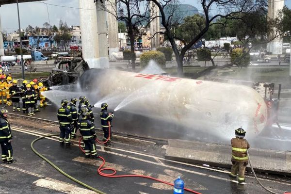 Transportadora Silza, dueña de pipa que explotó en Iztapalapa, destinará “recursos adicionales” para indemnizar a lesionados