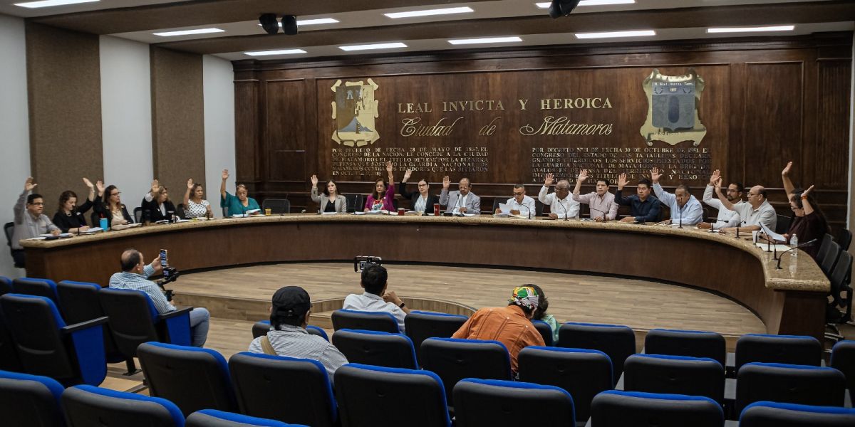 Encabeza Alcalde Dr. Rubén Sauceda septuagésima octava sesión de Cabildo