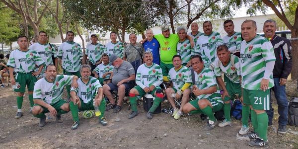 Por las semifinales juegan vuelta en diamante