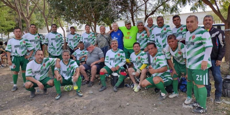 Por las semifinales juegan vuelta en diamante