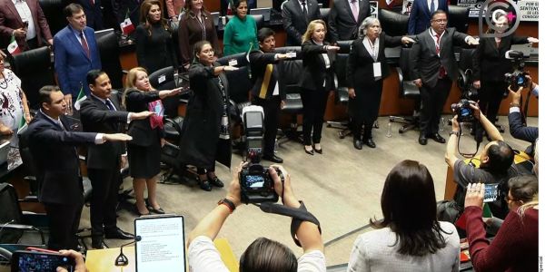 Rinden protesta 9 ministros de la nueva Corte 