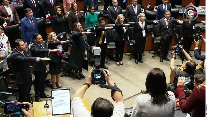 Rinden protesta 9 ministros de la nueva Corte 