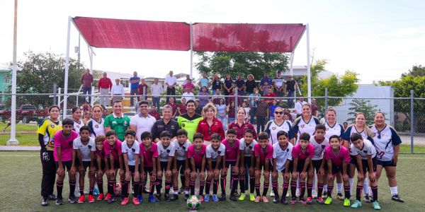 Reactiva SEBIEN cancha de futbol en el Parque Pajaritos