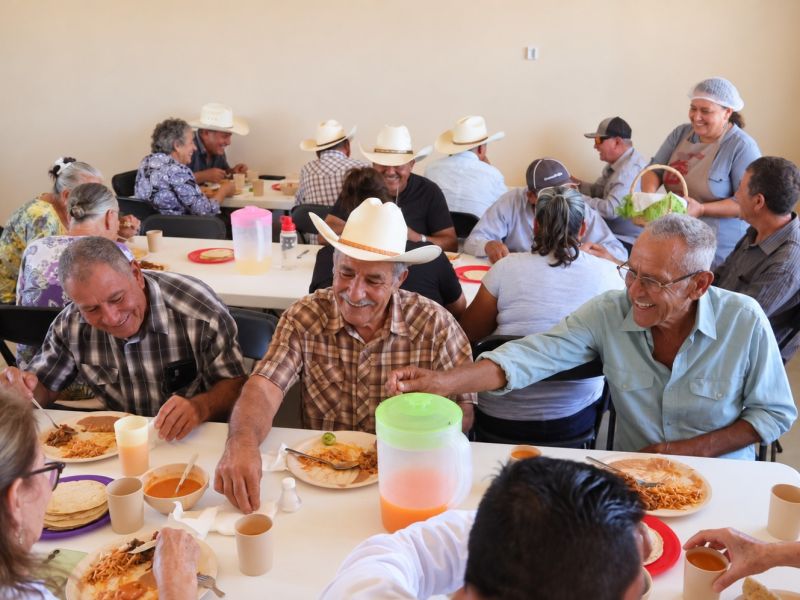 Brindarán Comedores de Bienestar alimentos a personas en situación de calle