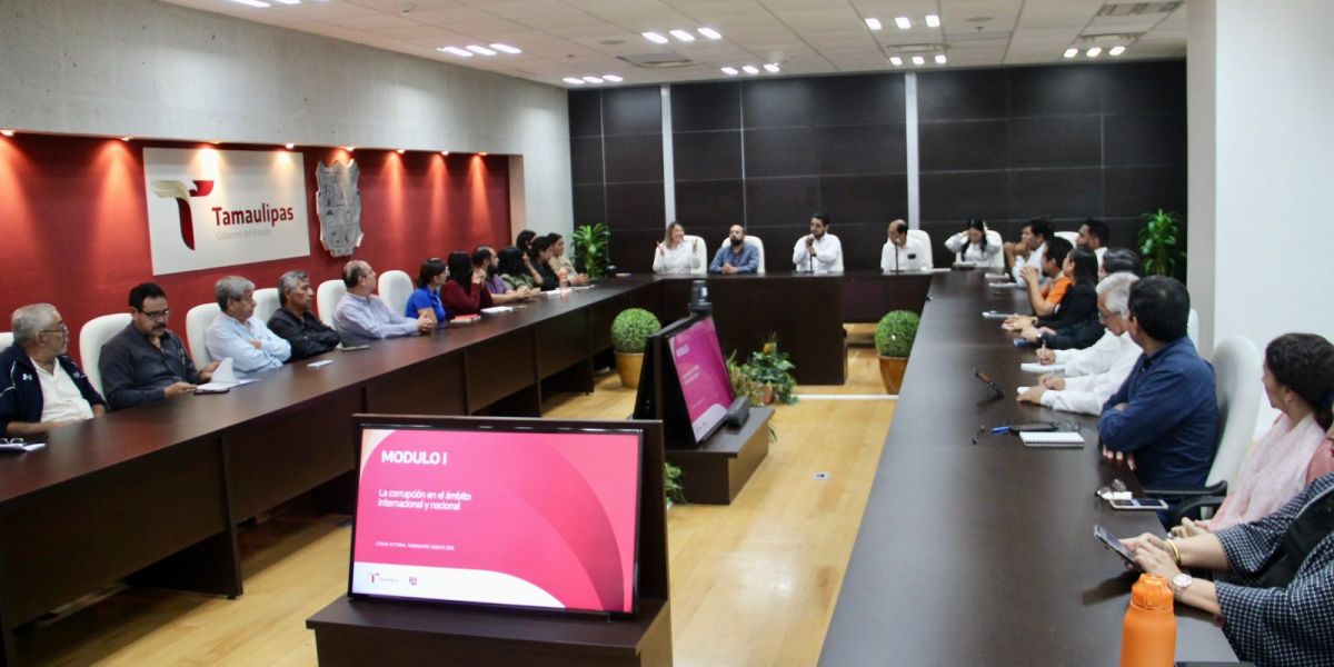 Capacita SEBIEN a funcionarios públicos en buenas prácticas