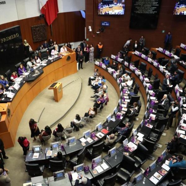 Plan B electoral ‘olvida’ la paridad en ayuntamientos