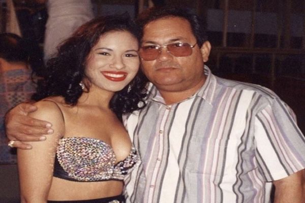 Muere a los 86 Abraham Quintanilla , padre de Selena 