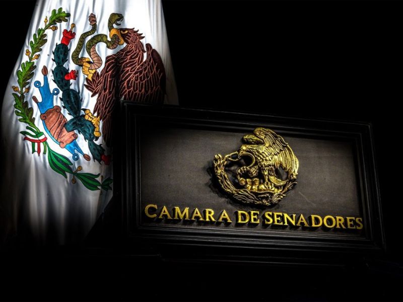 Senado aprueba entrada de 12 marines de EU a México