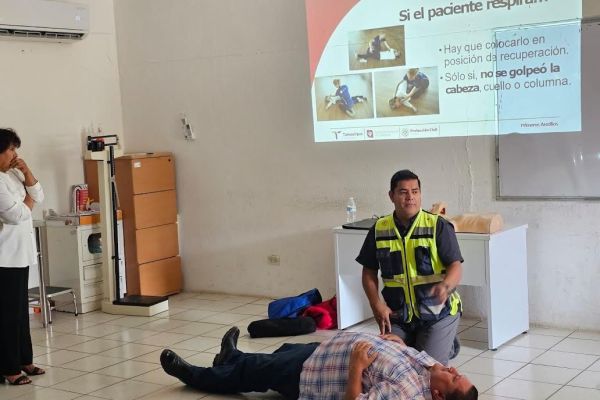 Capacita SET a personal de albergues escolares en primeros auxilios