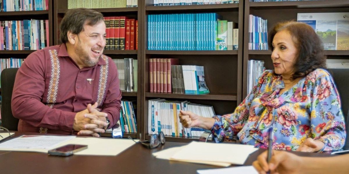 Escucha titular de Educación a estructura educativa con Audiencia con tu Secretario