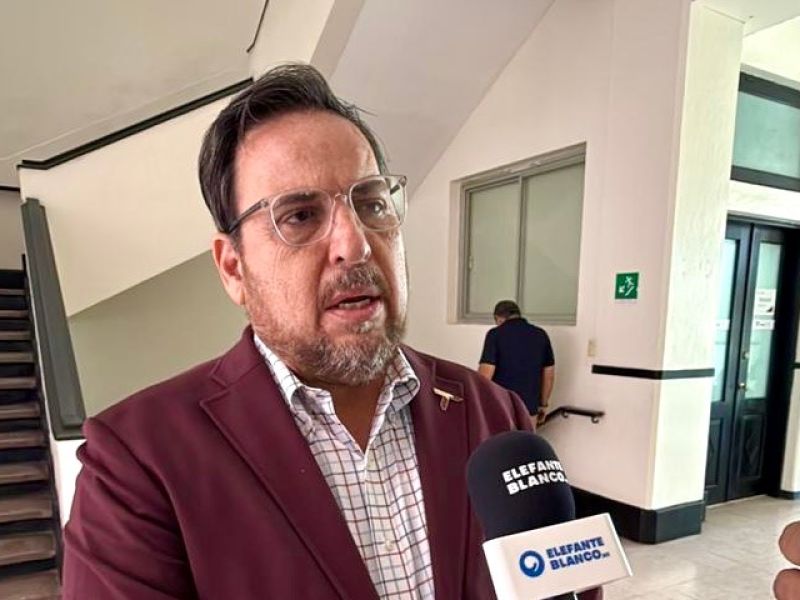 Coinciden foros estatales y regionales en prohibir el uso de celulares en escuelas