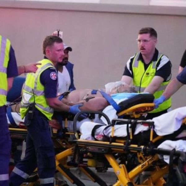 Al menos 16 muertos en Australia tras un ataque terrorista dirigido a la comunidad judía