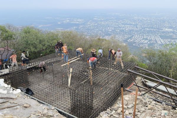 Avanza construcción de asta bandera monumental en Ciudad Victoria