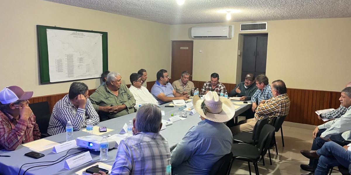 Participa SRH en reunión del Comité Hidráulico del Distrito de Riego 026 en Díaz Ordaz