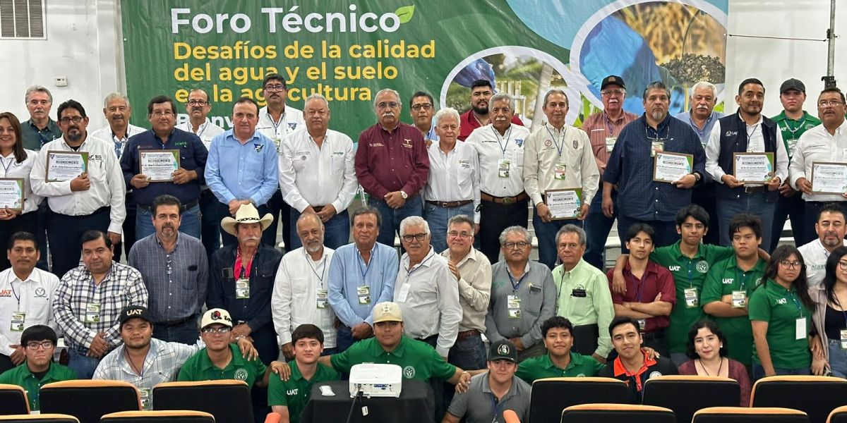 Realizan foro técnico sobre calidad del agua y suelo en la agricultura en Río Bravo