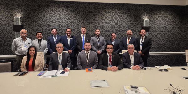 Funcionarios tamaulipecos exploran oportunidades para impulsar el uso de etanol