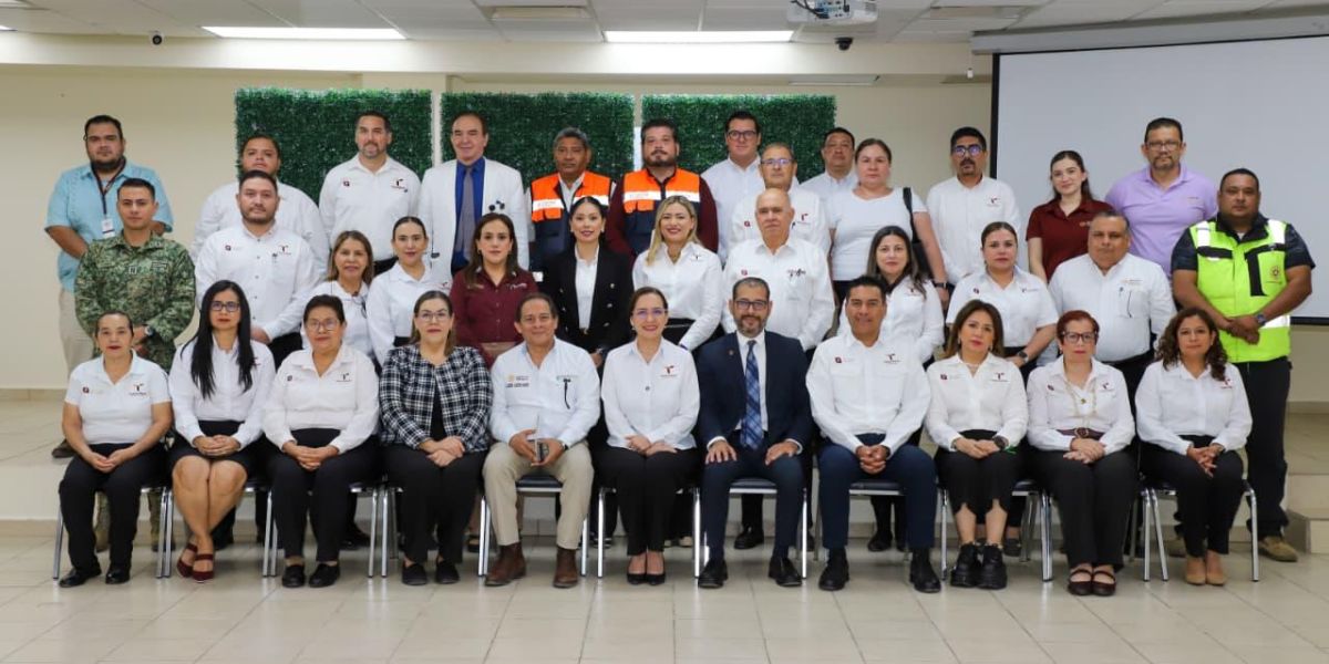 Evalúa Comando Interinstitucional del Sector Salud programas preventivos y de atención a la población