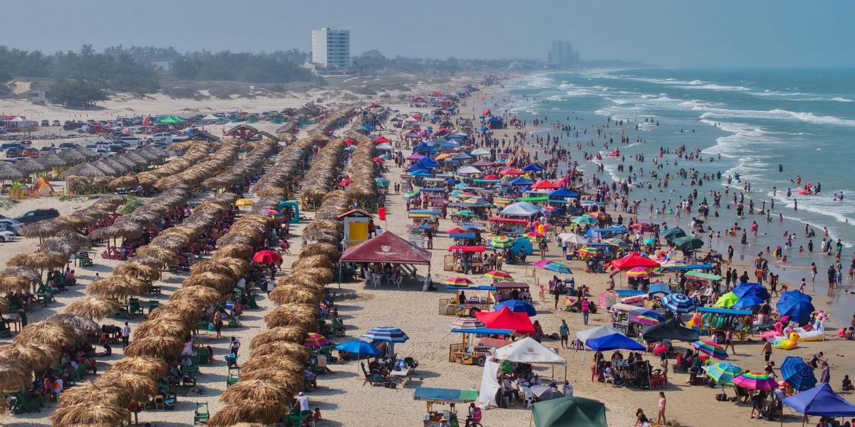 Más de 118 mil visitantes en un día en Playa Miramar