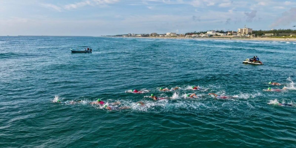 Conquistan el Triatlón Tamaulipas Eduardo Núñez y Fernanda Salazar