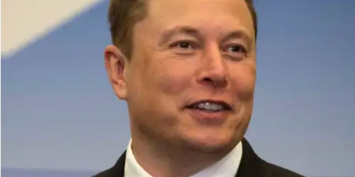 Hijo de Elon Musk solicita cambio de apellido