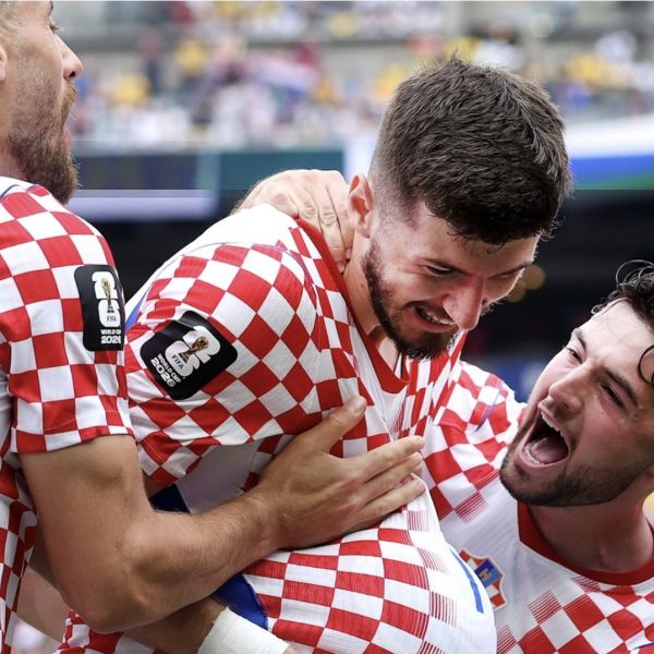 Croacia derrota Ghana por 2-1 y asegura su clasificación