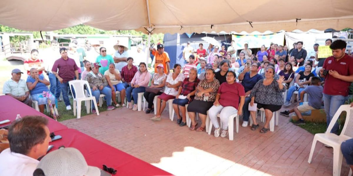 Atienden Gobierno Municipal y COMAPA Altamira necesidades del sector rural
