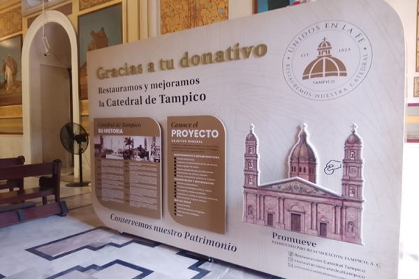 Instalan ánfora en la Iglesia Catedral de Tampico; buscan fondos para restaurar el lugar