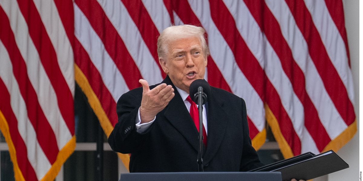 Acusa Donald Trump al Papa León de complacer a la “izquierda radical”