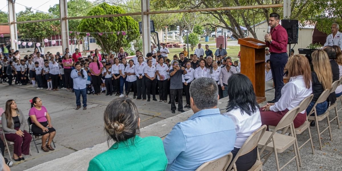 Inaguran la Biblioteca Escolar “Alberto Granados Fávila” en la escuela primaria del Ejido El Longoreño