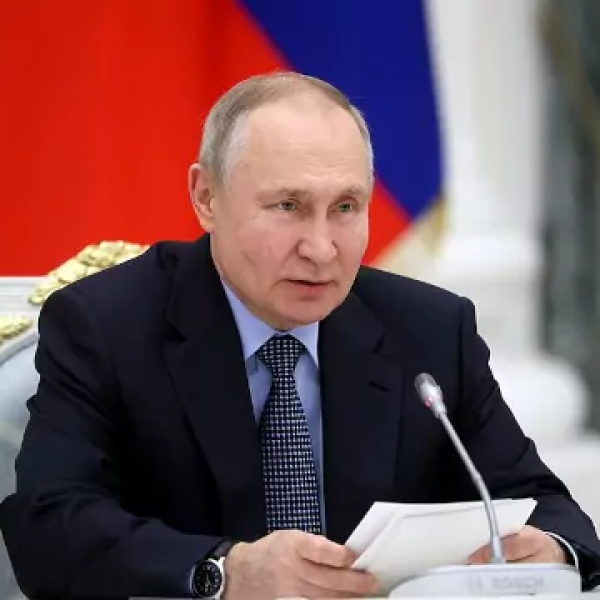 Putin se dice dispuesto a reunirse con Zelenski, pero sólo al final del proceso de paz