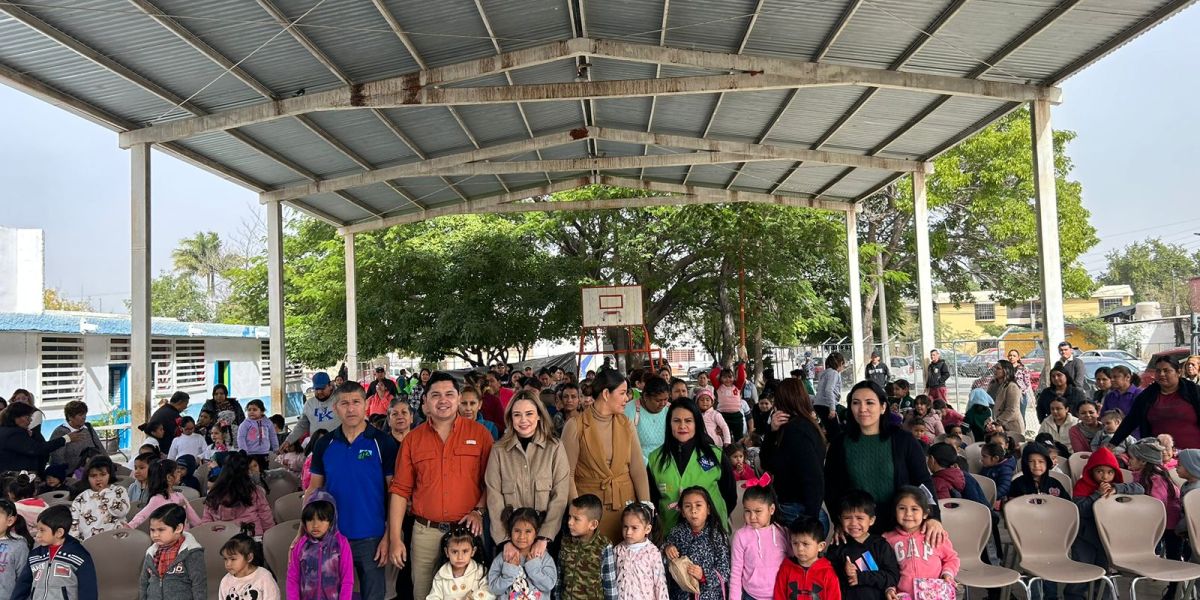 Lleva HISA FARMACÉUTICA los Reyes Magos al CEDIF Victoria