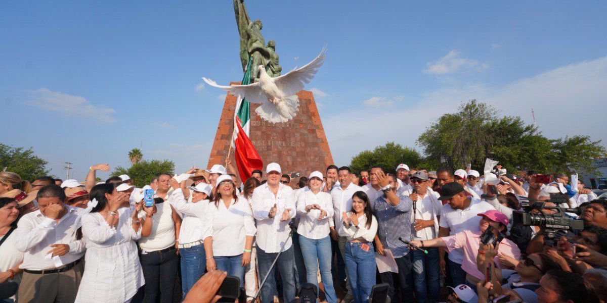 Histórico: se unen más de 15 mil ciudadanos a marcha pacífica por la democracia en Nuevo Laredo