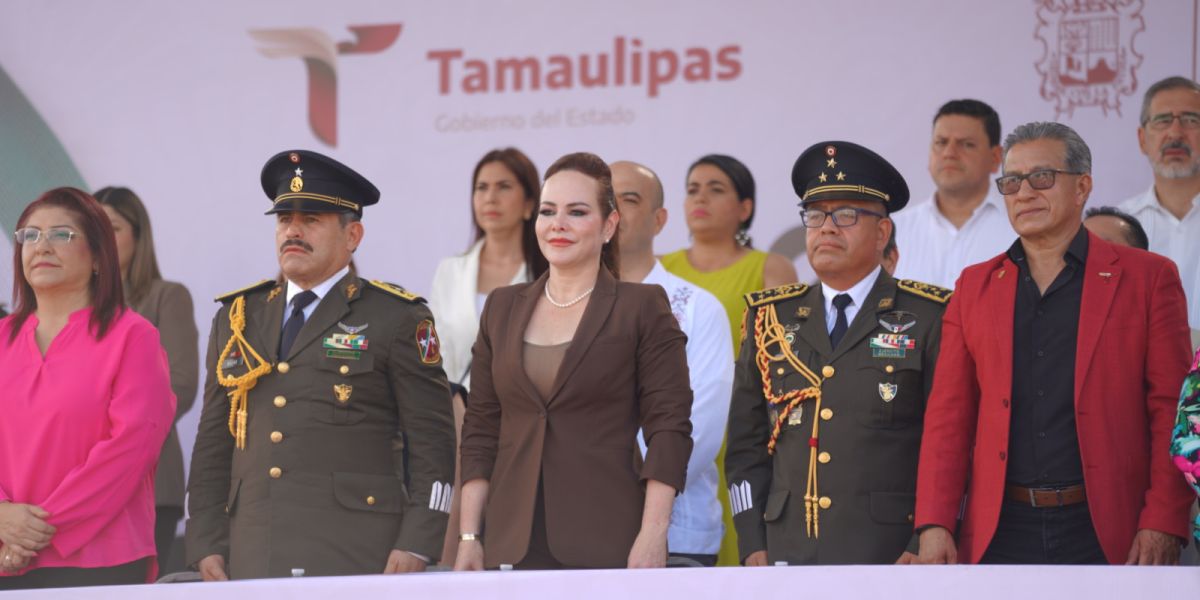 Encabeza alcaldesa Carmen Lilia actividades conmemorativas por 214 aniversario de la independencia de México