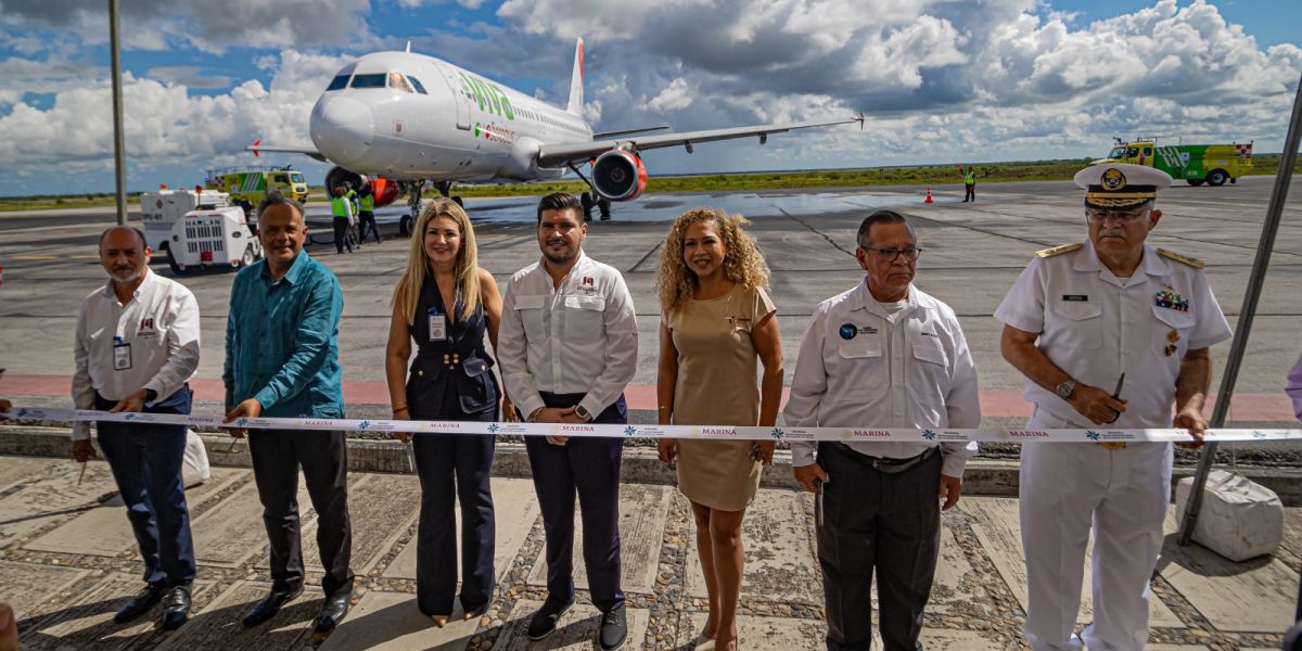 Inaugura alcalde Alberto Granados la nueva ruta aérea de “Viva” CDMX-Matamoros