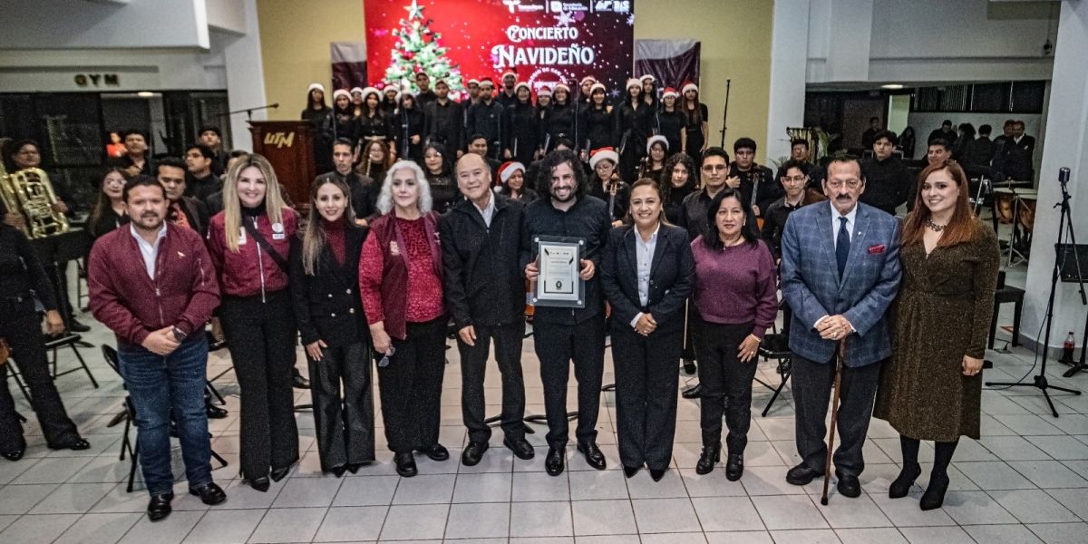 Participa Gobierno de Matamoros en Festival Navideño de la UT