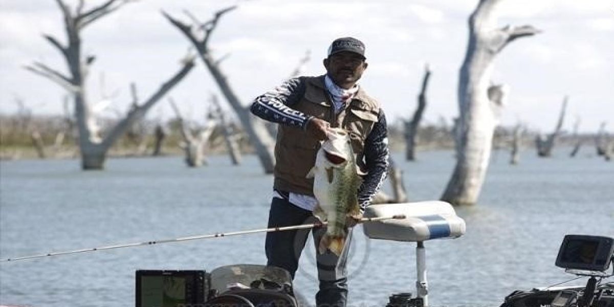 Invitan a torneo de pesca  este sábado en la presa Vicente Guerrero