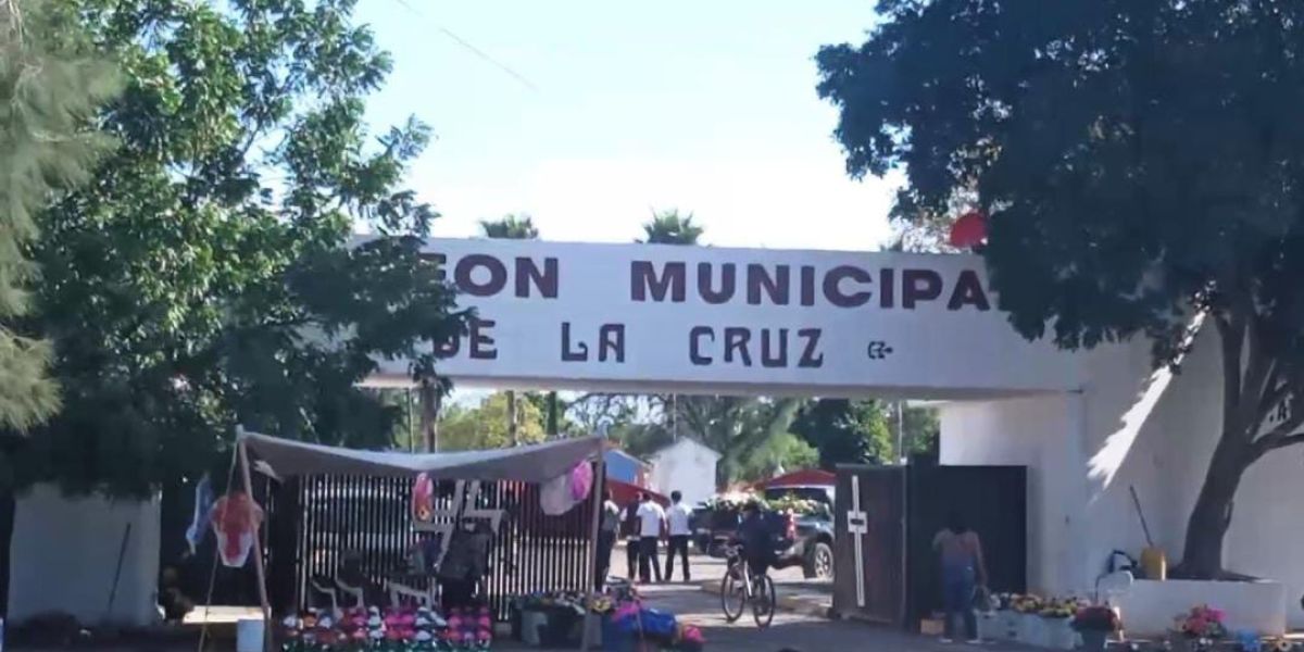 Navidad trae consuelo a familias tamaulipecas en la fosa común