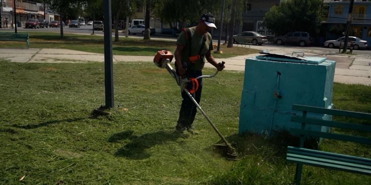 Gobierno municipal mantiene campaña permanente de limpieza para mejorar la limpieza urbana en la ciudad