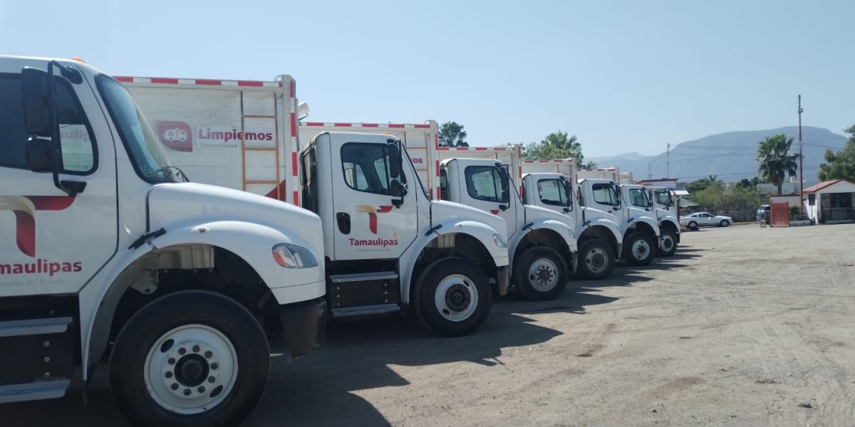 Mantiene Municipio en óptimas condiciones camiones de basura